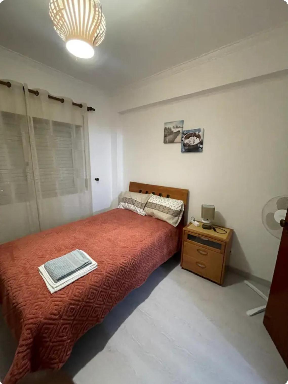 Quarto Calmo E Acolhedor Apartment อัลมาดา ภายนอก รูปภาพ