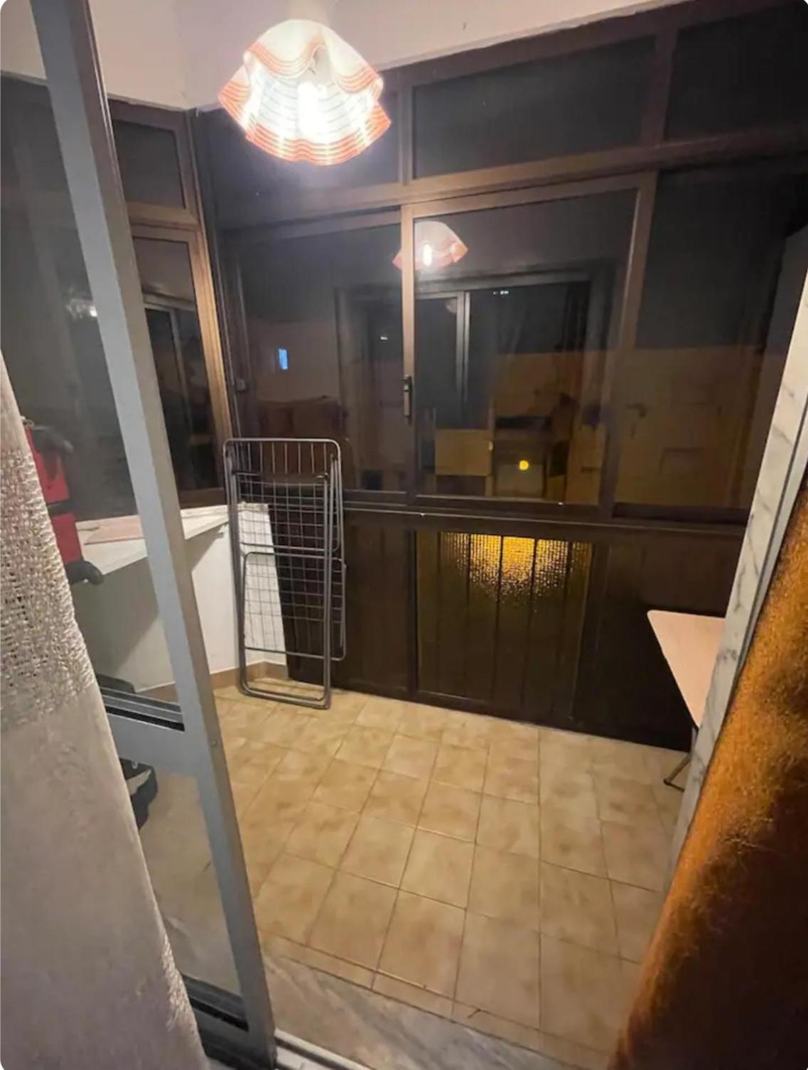 Quarto Calmo E Acolhedor Apartment อัลมาดา ภายนอก รูปภาพ