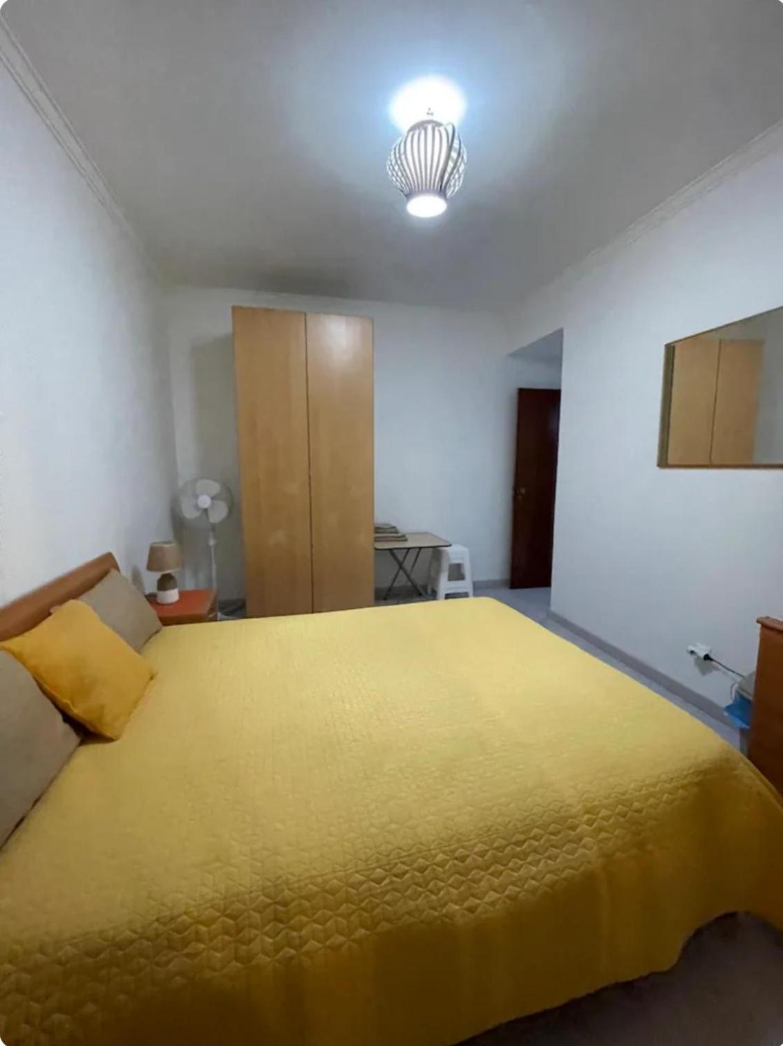 Quarto Calmo E Acolhedor Apartment อัลมาดา ภายนอก รูปภาพ