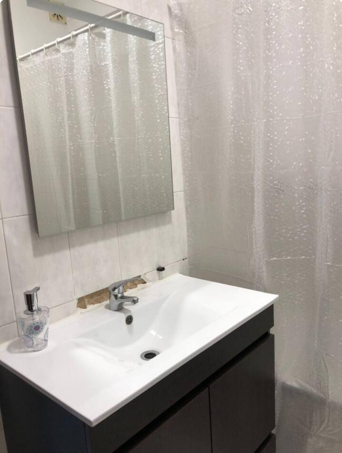 Quarto Calmo E Acolhedor Apartment อัลมาดา ภายนอก รูปภาพ