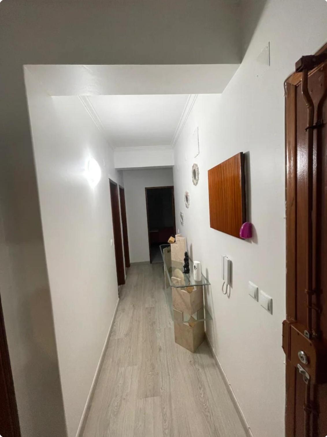 Quarto Calmo E Acolhedor Apartment อัลมาดา ภายนอก รูปภาพ